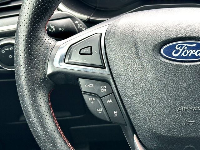 2021 Ford Edge ST Line