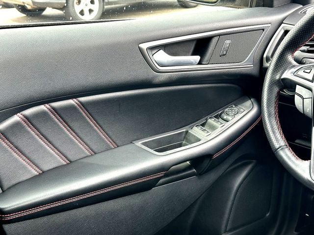 2021 Ford Edge ST Line