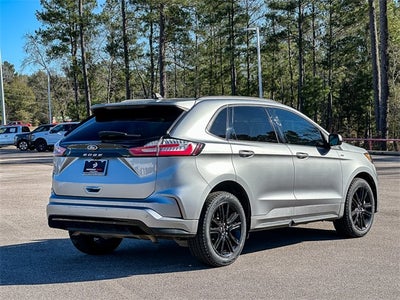 2022 Ford Edge ST Line