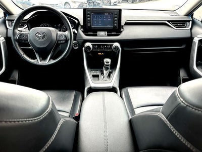 2019 Toyota RAV4 XLE Premium
