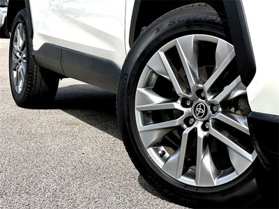 2022 Toyota RAV4 XLE Premium