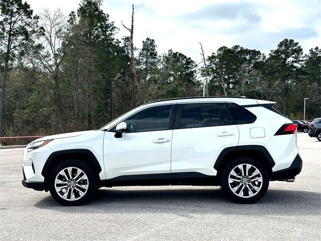 2022 Toyota RAV4 XLE Premium