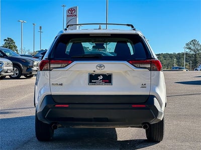 2019 Toyota RAV4 LE