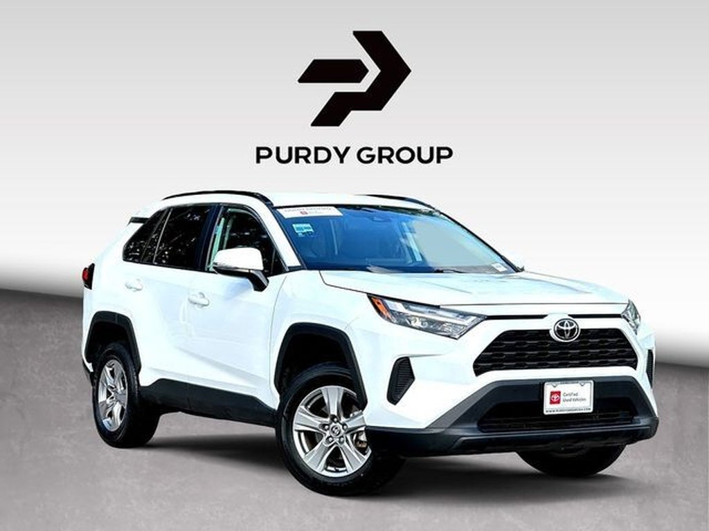 2025 Toyota RAV4 XLE