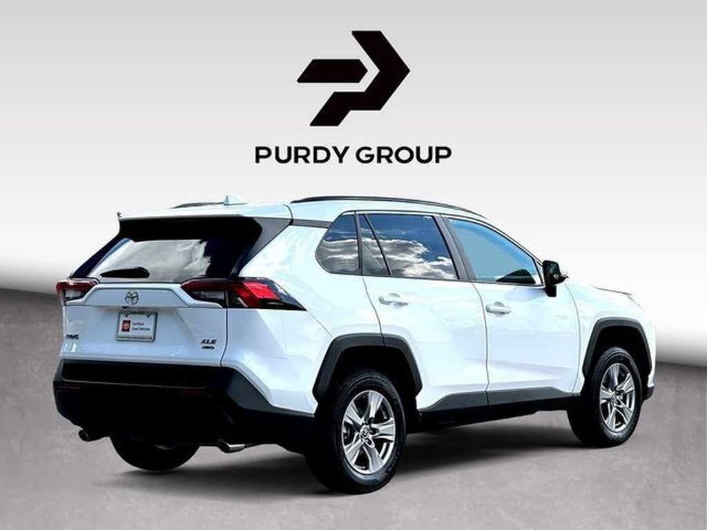 2025 Toyota RAV4 XLE