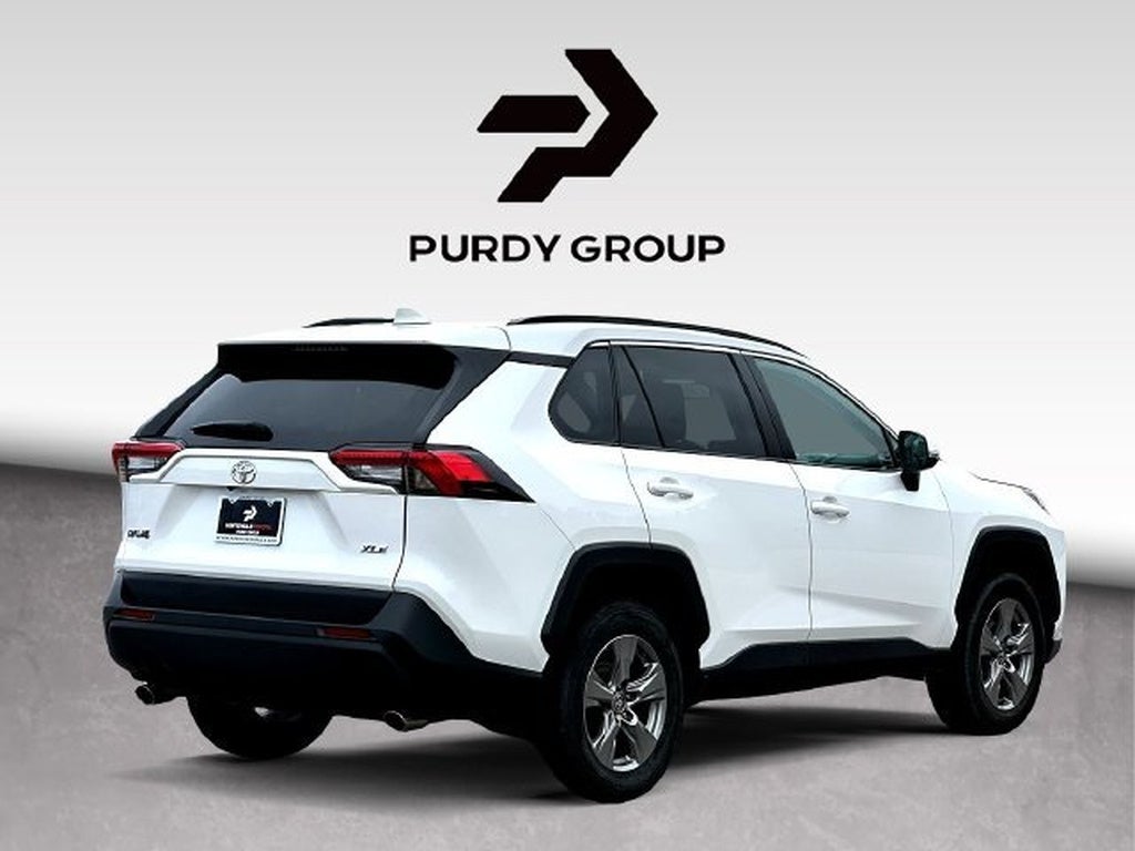 2025 Toyota RAV4 XLE
