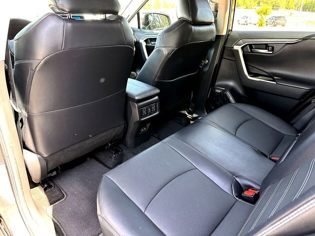 2023 Toyota RAV4 Limited