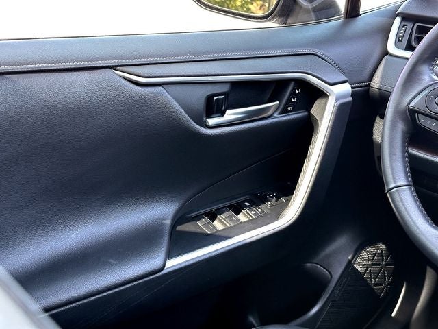 2023 Toyota RAV4 Limited