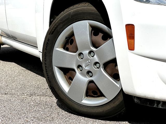 2011 Chevrolet HHR LS Panel