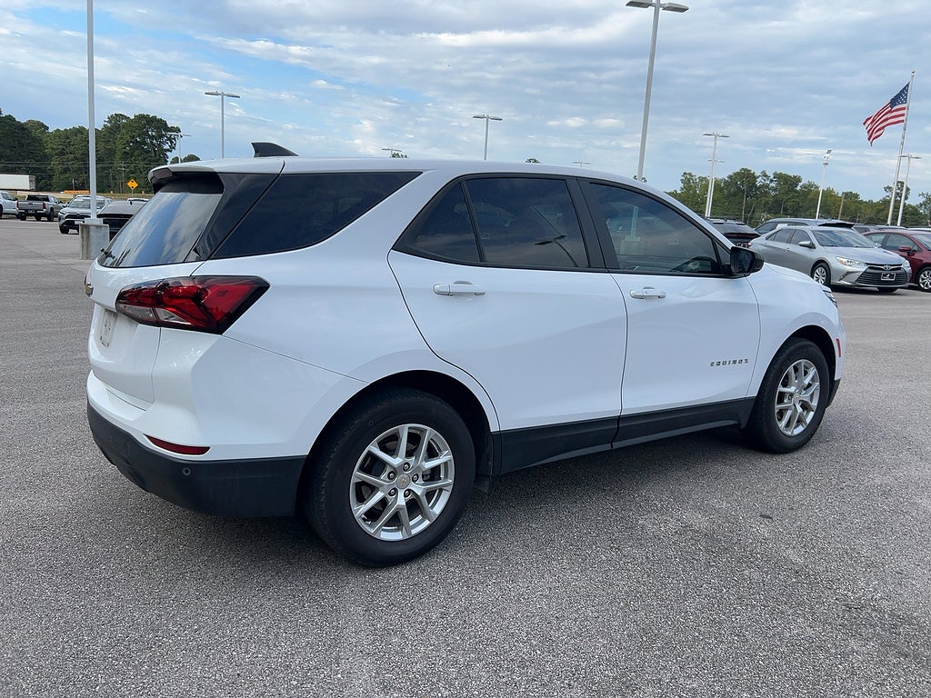 2024 Chevrolet Equinox LS