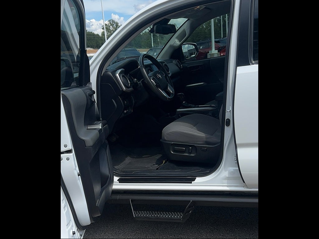 2023 Toyota Tacoma 2WD SR5 V6