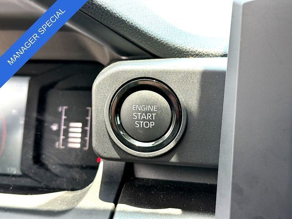 2026 Toyota Tacoma 4WD SR5