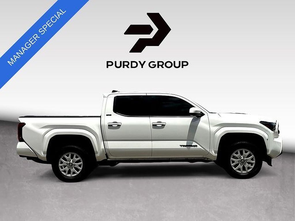 2026 Toyota Tacoma 4WD SR5