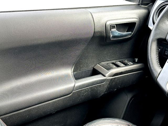 2022 Toyota Tacoma TRD Pro V6