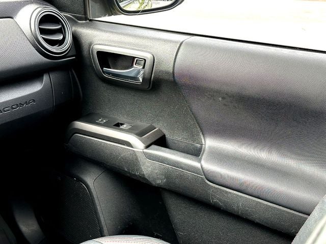 2022 Toyota Tacoma TRD Pro V6