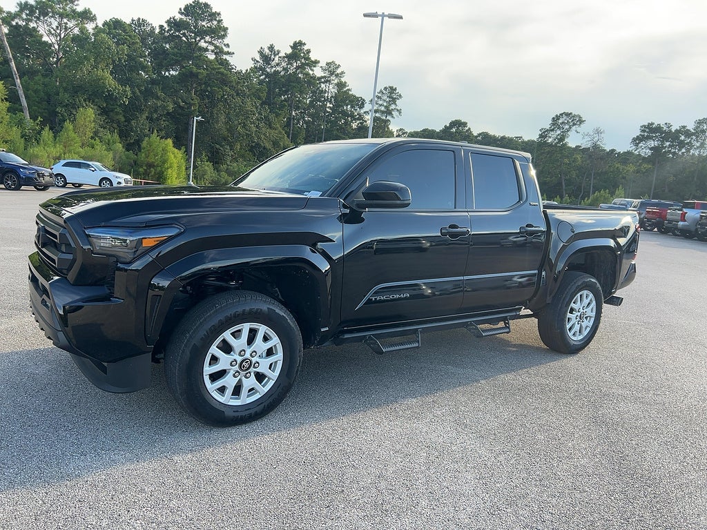 2026 Toyota Tacoma 4WD SR5
