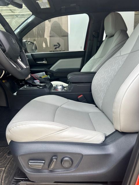 2025 Toyota Tacoma Hybrid Limited