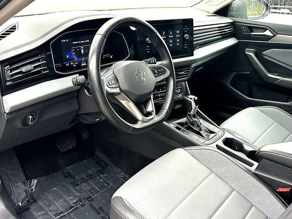 2025 Volkswagen Jetta SE