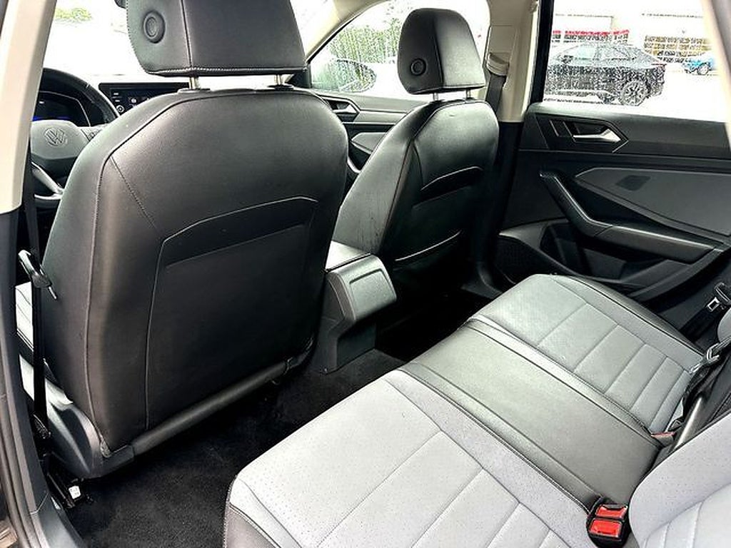 2025 Volkswagen Jetta SE