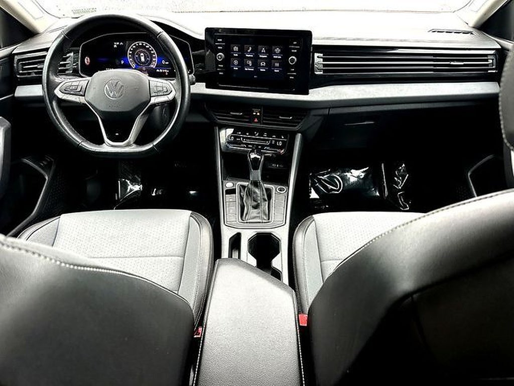 2025 Volkswagen Jetta SE