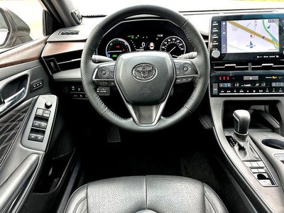 2022 Toyota Avalon Hybrid Limited