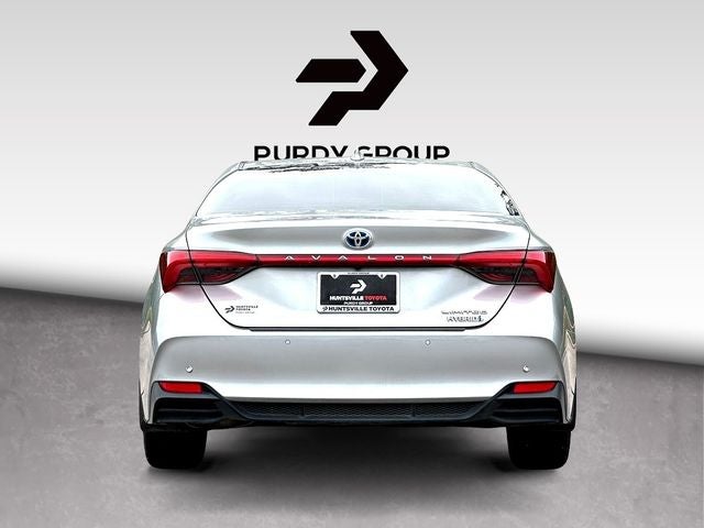 2022 Toyota Avalon Hybrid Limited