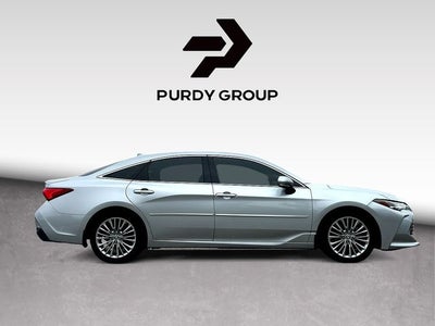 2022 Toyota Avalon Hybrid Limited