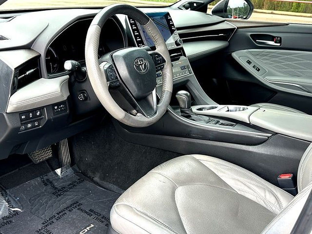2022 Toyota Avalon Limited