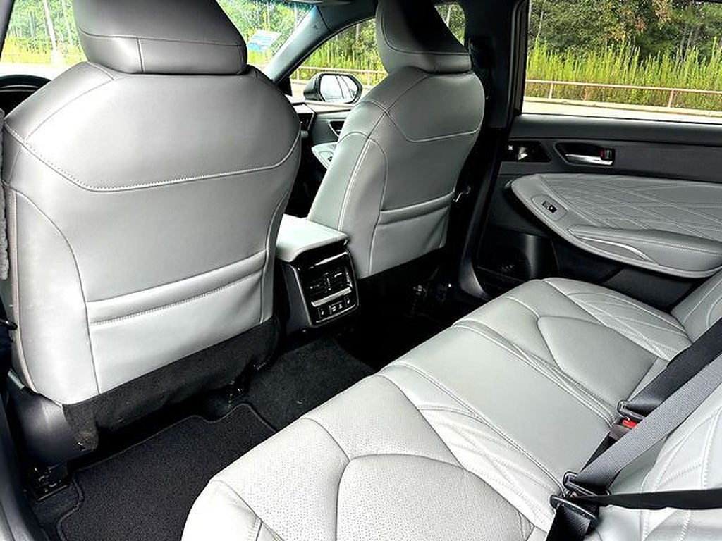 2022 Toyota Avalon Limited