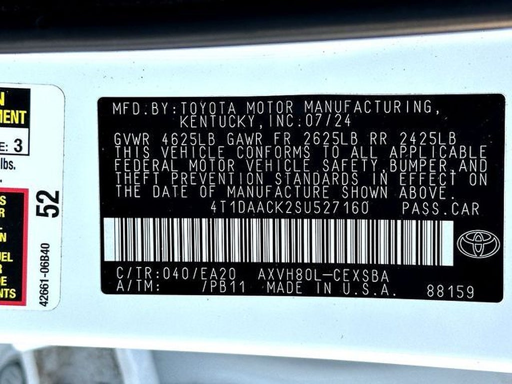 2025 Toyota Camry SE
