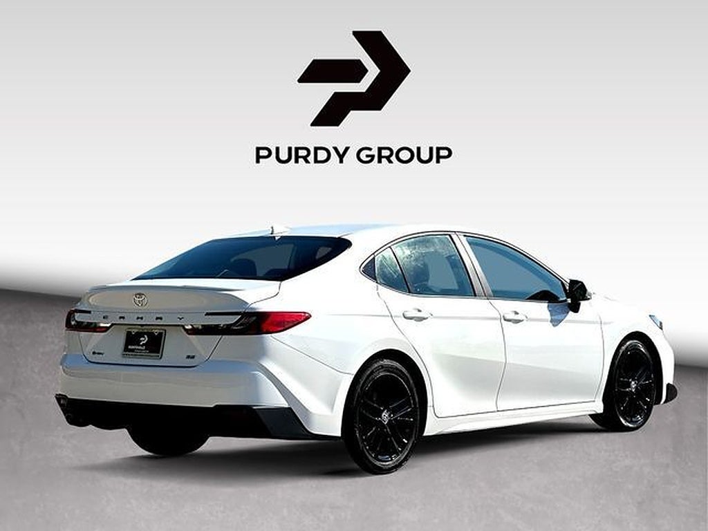 2025 Toyota Camry SE