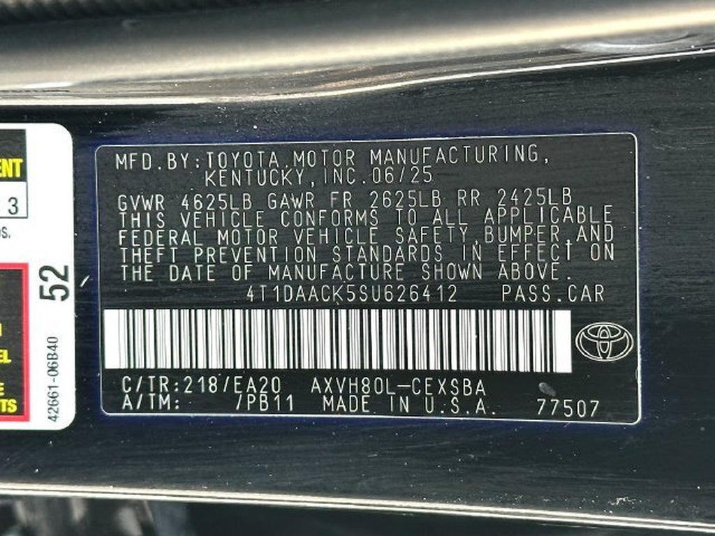 2025 Toyota Camry SE