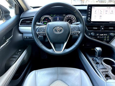 2023 Toyota Camry Hybrid XLE