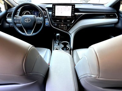 2023 Toyota Camry Hybrid XLE