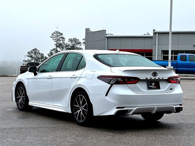 2024 Toyota Camry SE