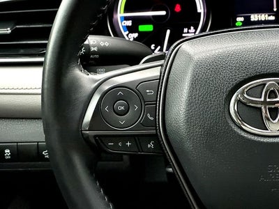 2022 Toyota Camry Hybrid SE