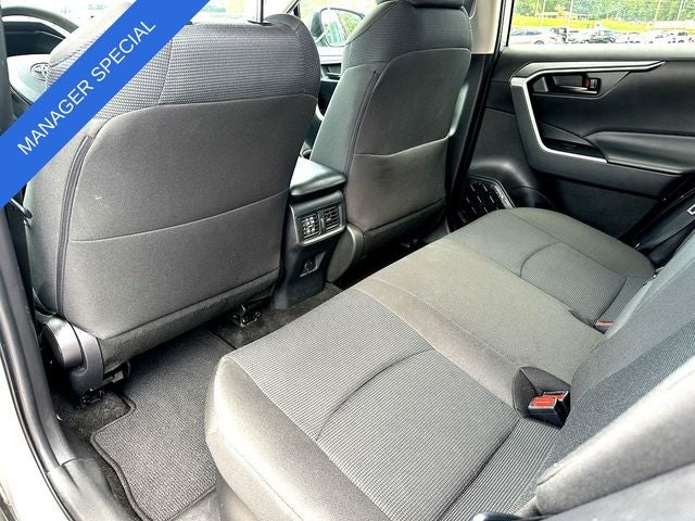2024 Toyota RAV4 Hybrid LE