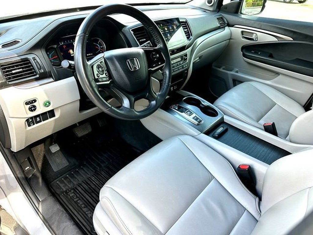 2022 Honda Pilot SE