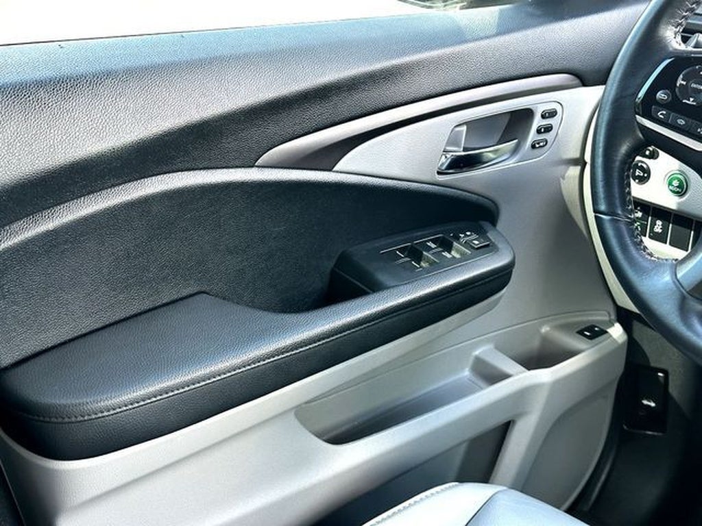 2022 Honda Pilot SE