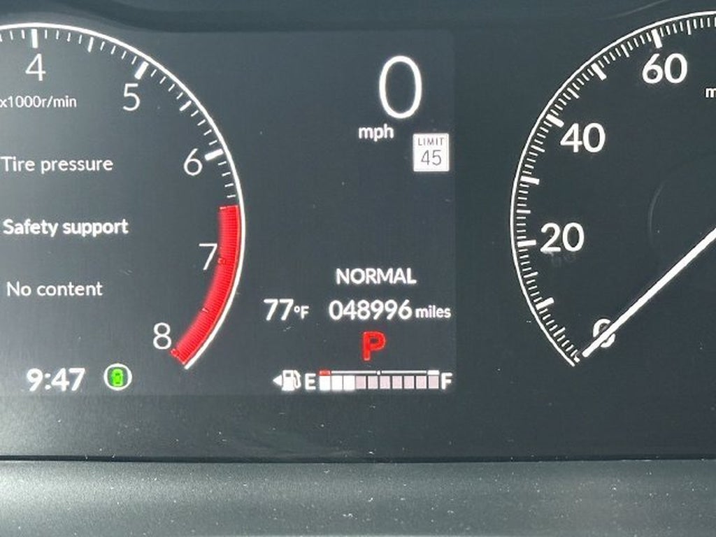 2023 Honda Pilot EX-L w/Rear Captain's Chairs
