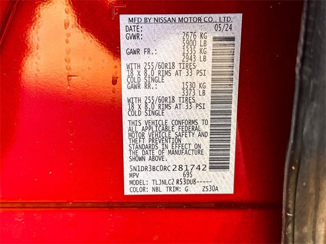 2024 Nissan Pathfinder SV