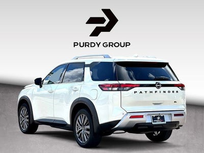 2024 Nissan Pathfinder SL