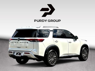 2024 Nissan Pathfinder SL