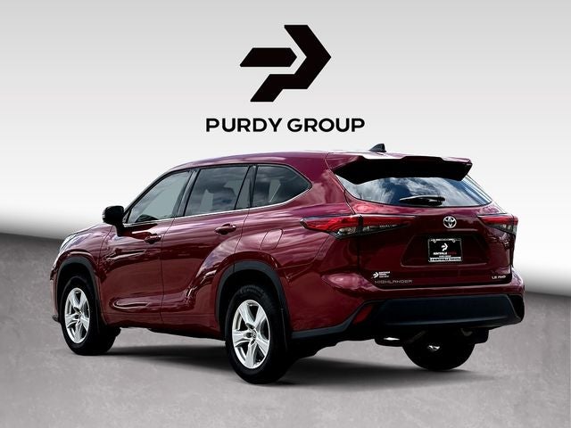 2022 Toyota Highlander LE