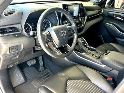 2021 Toyota Highlander XSE