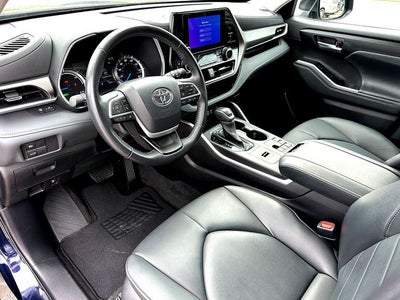 2023 Toyota Highlander Hybrid XLE