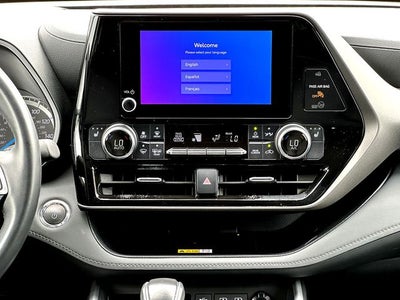2023 Toyota Highlander Hybrid XLE