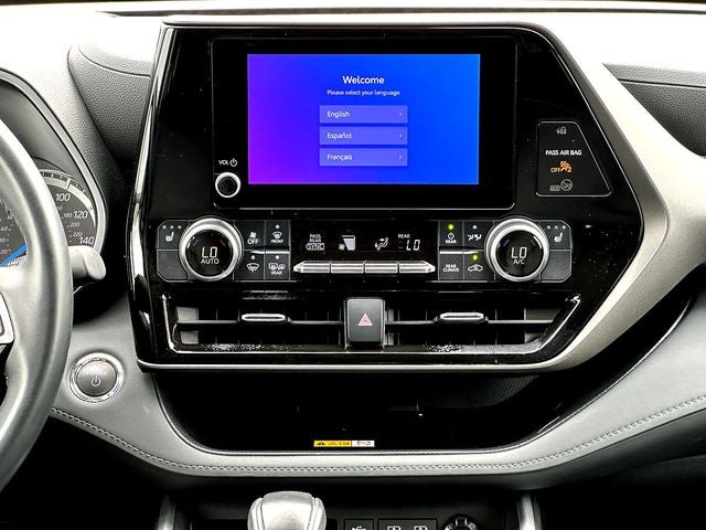 2023 Toyota Highlander Hybrid XLE