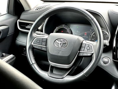 2023 Toyota Highlander Hybrid XLE