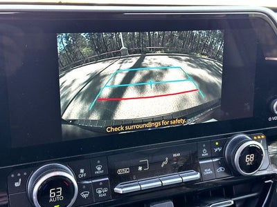 2025 Toyota Highlander Hybrid XLE